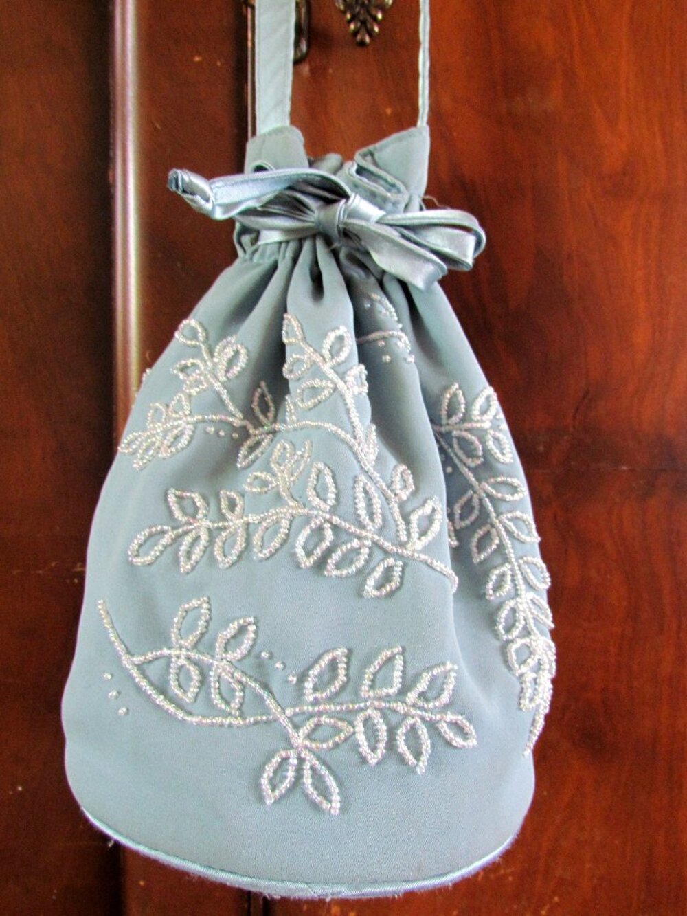 REGENCY VICTORIAN GEORGIAN RETICULE w SPARKLY BEAD DESIGN, FLAT BASE, TEAL, EUC - Picture 3 of 5